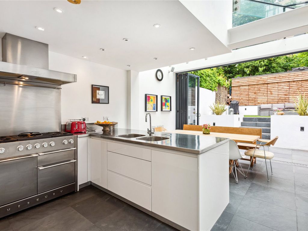 5 bed terraced house for sale in Simpson Street, London SW11 Zoopla