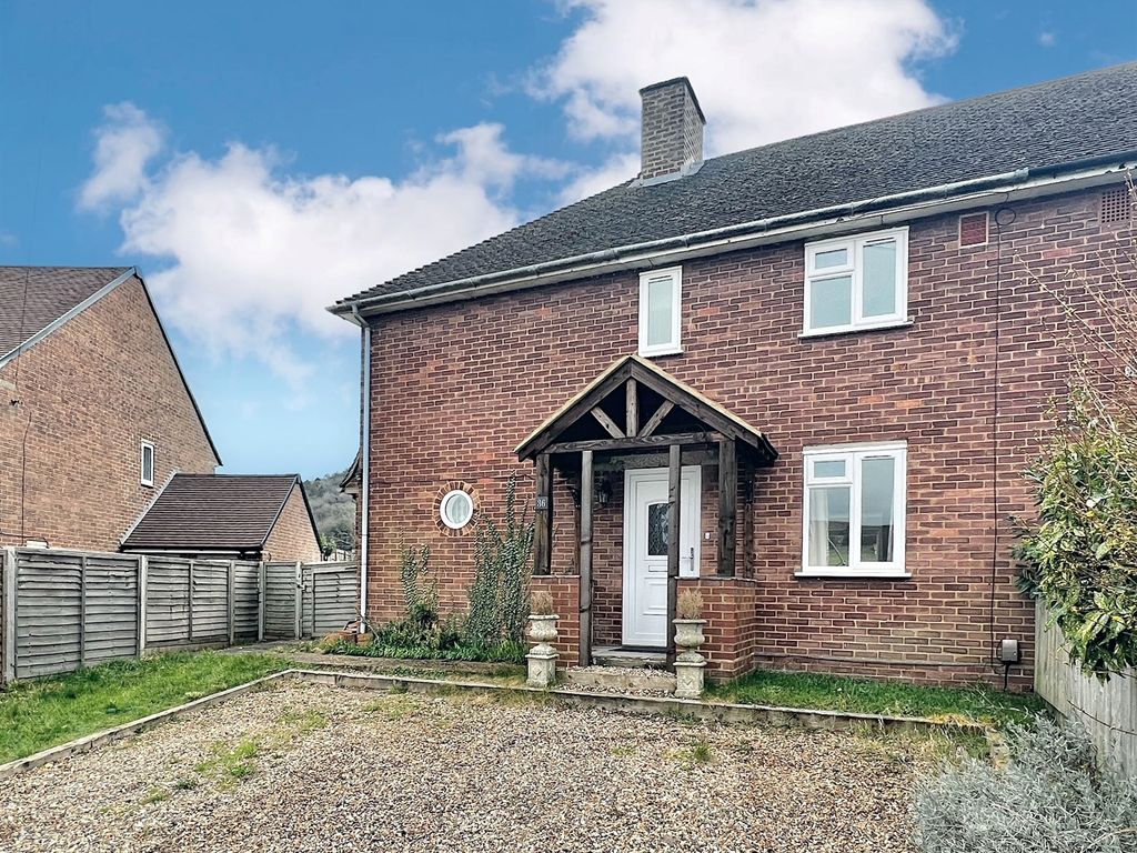 3 bed semidetached house for sale in Woollerton Crescent, Wendover
