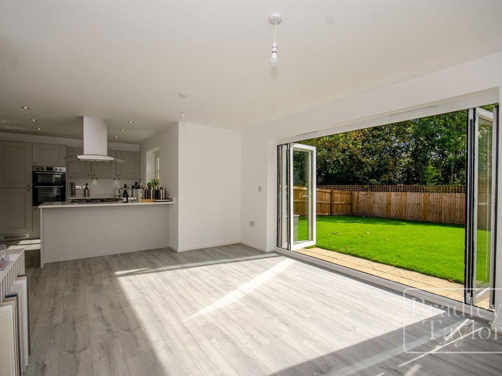 4 bed detached house for sale in St. Vincents Road, Fulwood, Preston