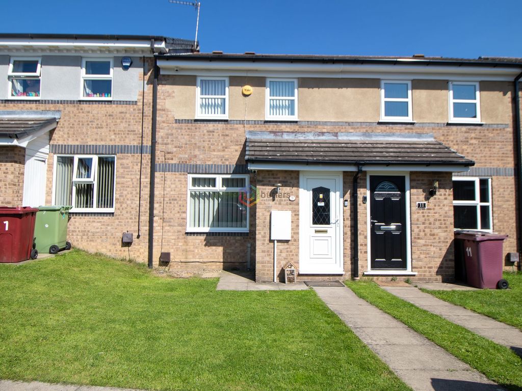 3 bed terraced house to rent in Bradwell Grove, Danesmoor, Chesterfield