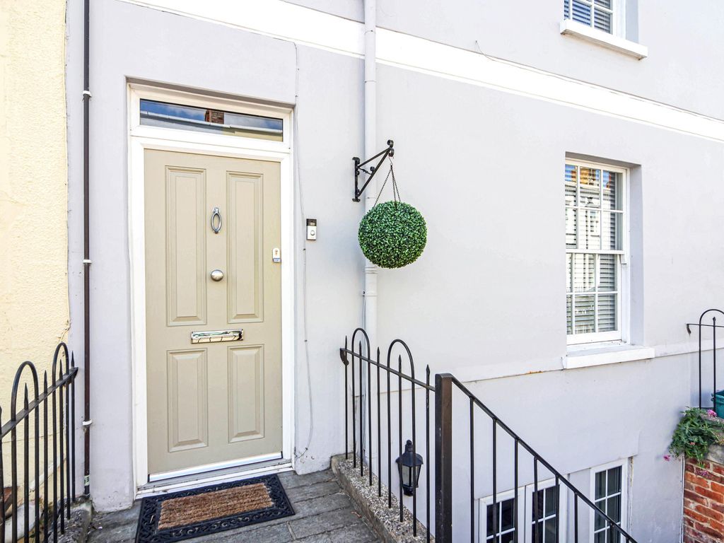 Gratton Street Cheltenham Gloucestershire GL50  