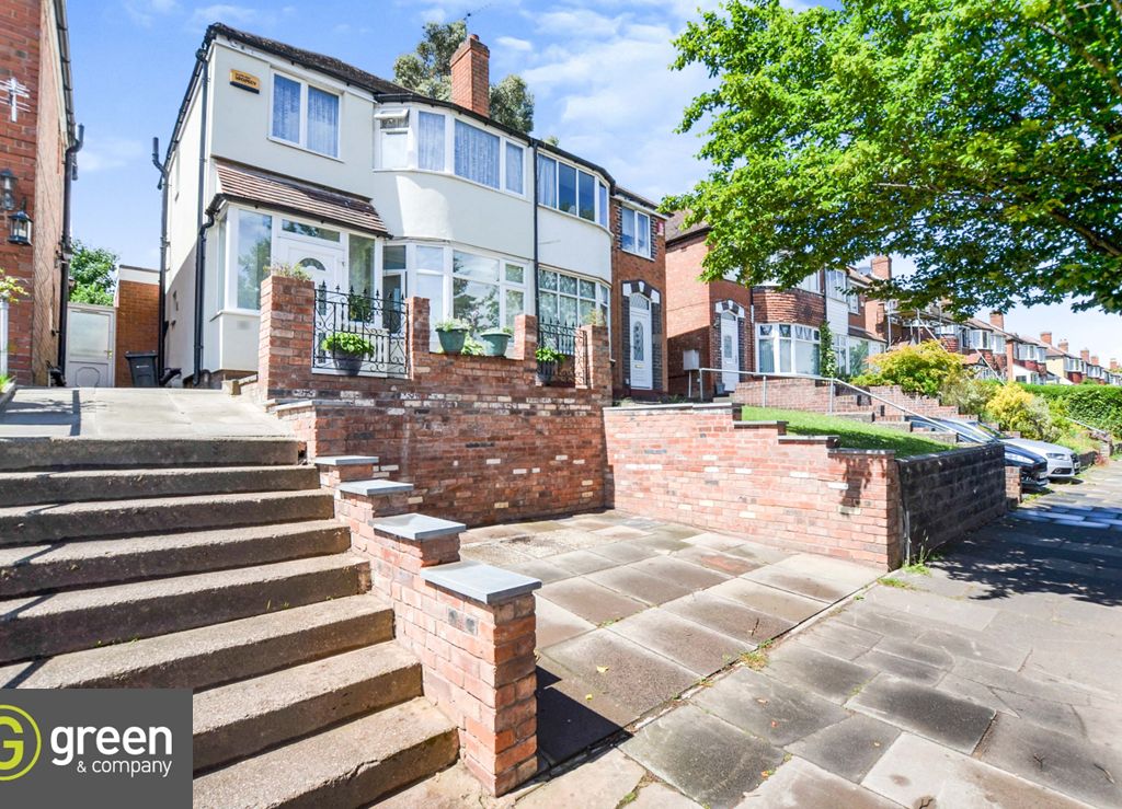 3 bed semidetached house for sale in Turnberry Road, Great Barr B42