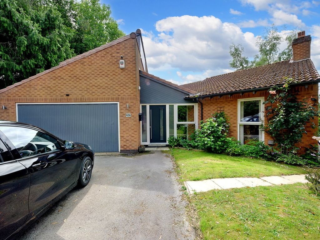 4 bed detached house for sale in Ashby Road East, Bretby, BurtonOn