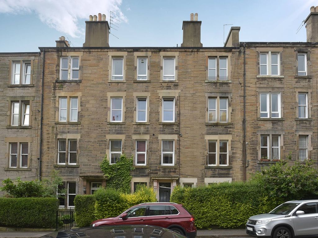 3 bed flat for sale in Glen Street, Tollcross, Edinburgh EH3, £240,000