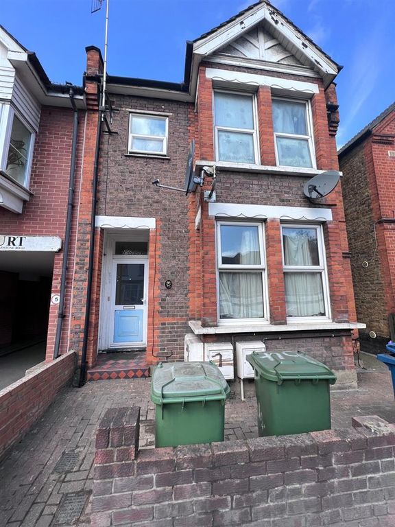 Studio for sale in Headstone Road, Harrow HA1 Zoopla