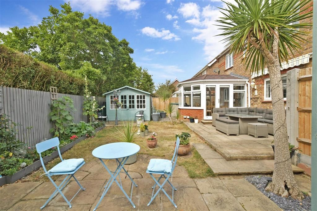 3 bed detached house for sale in Fraser Gardens, Southbourne, West