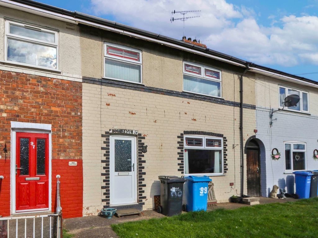 3 bed terraced house for sale in The Quadrant, Hull HU6 Zoopla