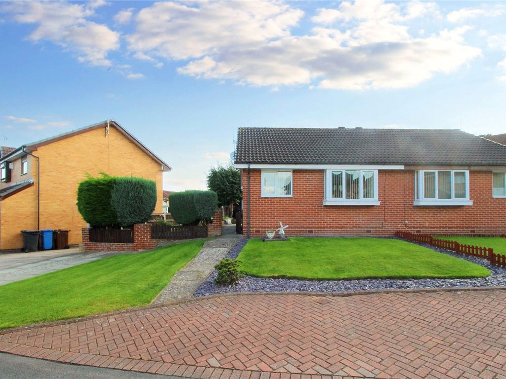2 bed bungalow for sale in Nether Ley Croft, Chapeltown, Sheffield