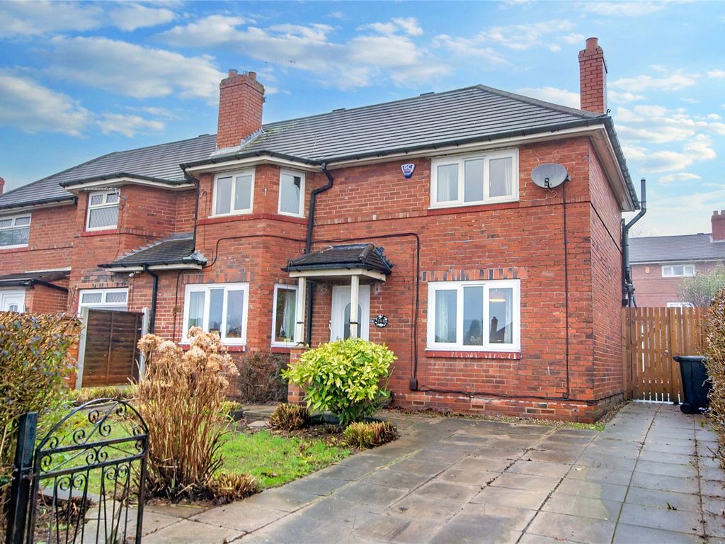 3 bed semidetached house for sale in Easterly Road, Oakwood, Leeds LS8, £240,000 Zoopla
