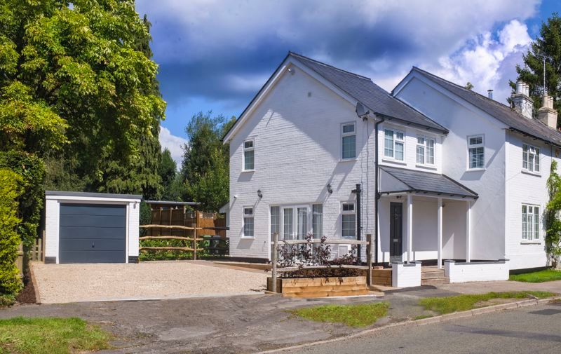 3 bed semidetached house for sale in Kennel Lane, Windlesham GU20, £825,000 Zoopla