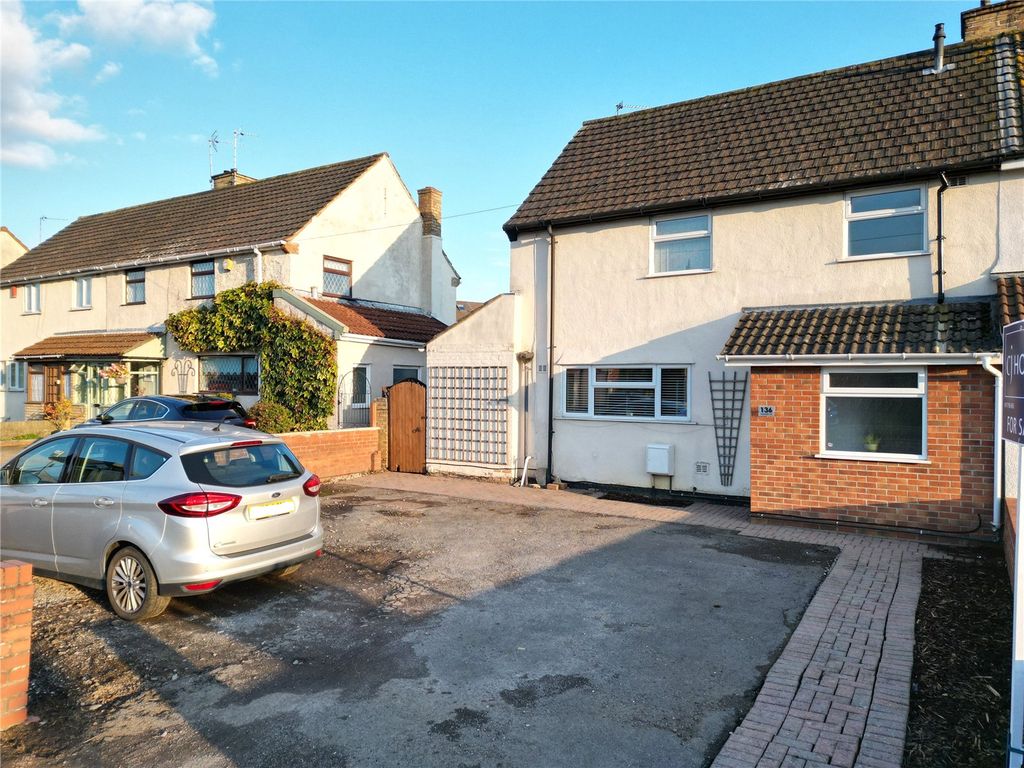 3 bed semidetached house for sale in Westerleigh Road, Downend