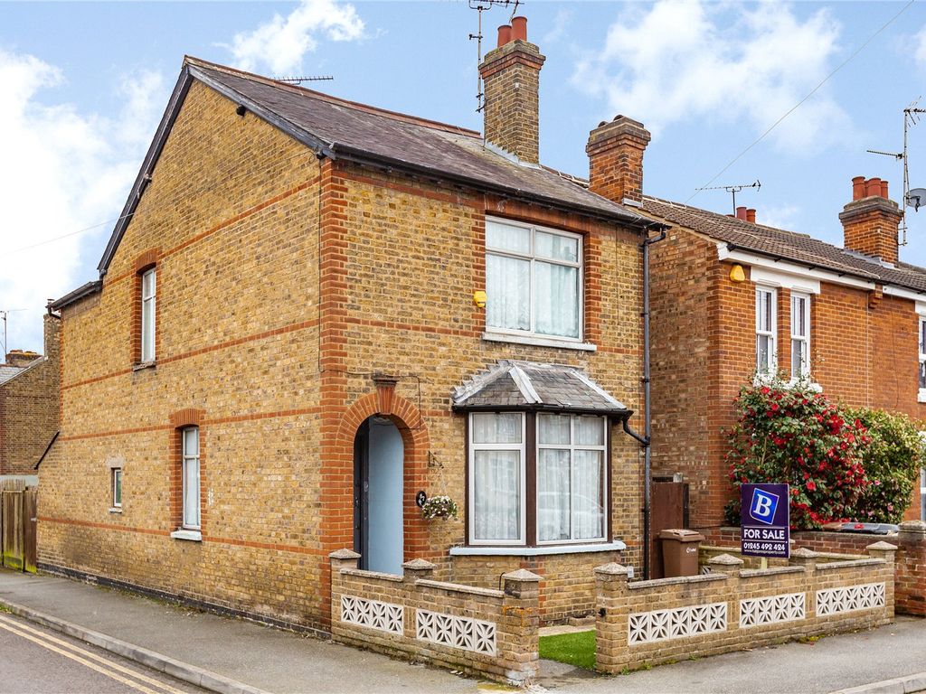 3 bed detached house for sale in Road, Chelmsford, Essex CM1