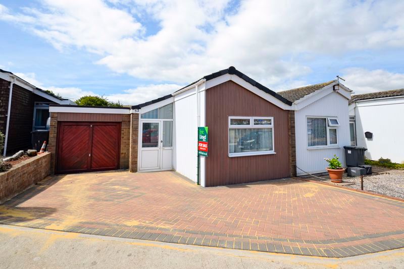 3 bed bungalow for sale in Cumber Drive, Brixham TQ5 Zoopla