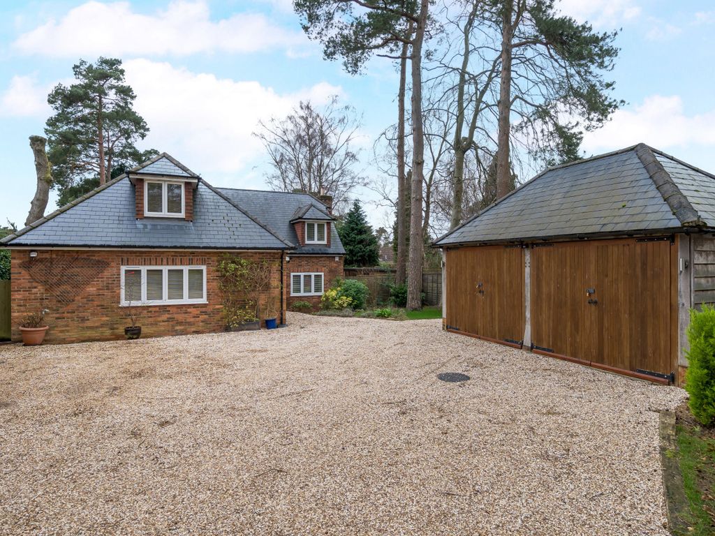 4 bed detached house for sale in Sunnyside Road, Headley Down, Hampshire GU35, £1,150,000 Zoopla