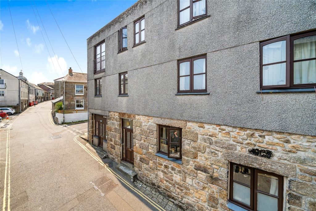 2 bed flat for sale in Bread Street, Penzance, Cornwall TR18 Zoopla