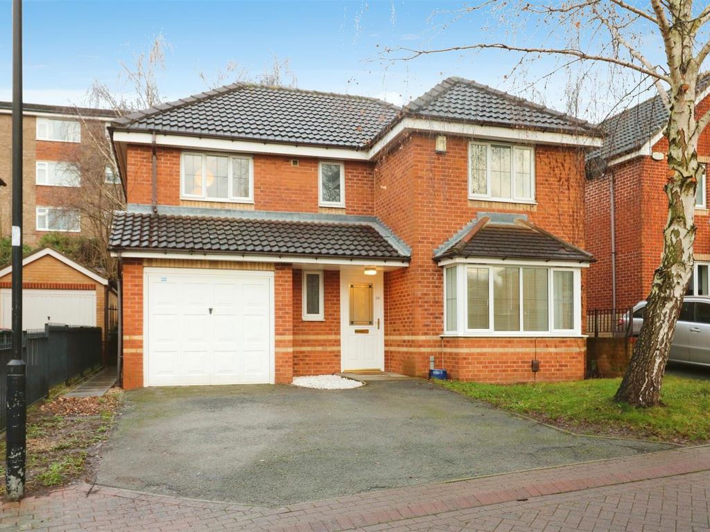 4 bed detached house for sale in Norrels Drive, Broom, Rotherham S60, £