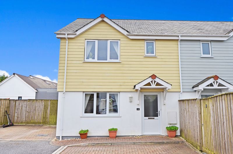 3 bed semidetached house for sale in Church Road, Shortlanesend, Truro