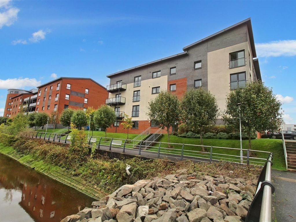1 bed flat for sale in Cardon Square, Braehead, Renfrew PA4, £125,000