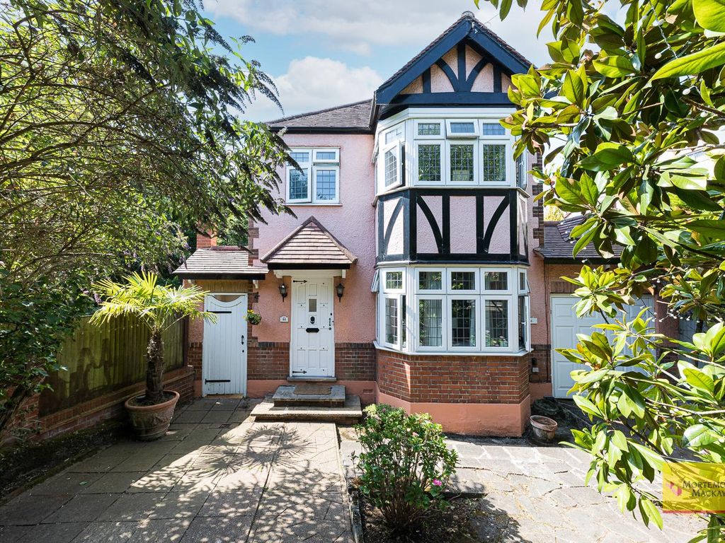 Hadley Way, London N21