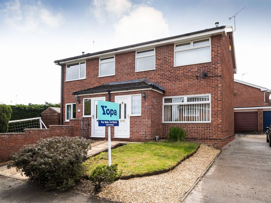 3 bed detached house for sale in Beacon Road, Gwersyllt, Wrexham LL11