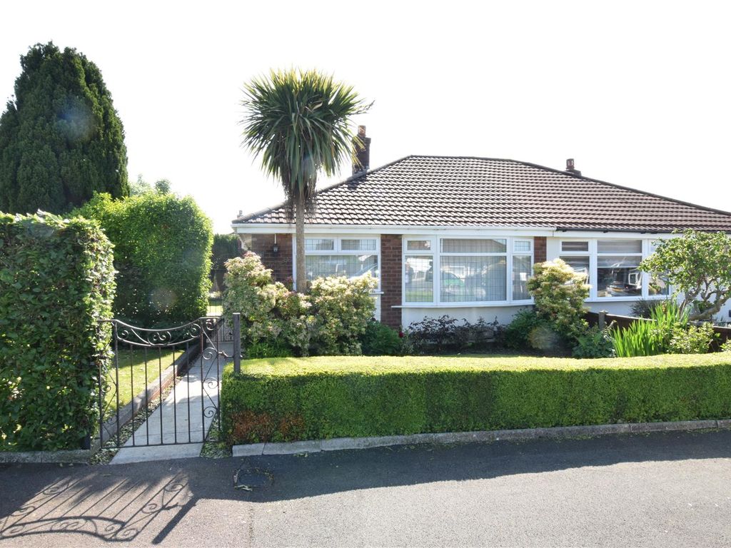 2 bed semidetached bungalow for sale in Clive Road, Westhoughton