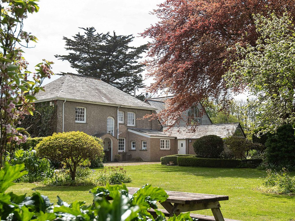 5 bed detached house for sale in Rock, Wadebridge PL27 Zoopla