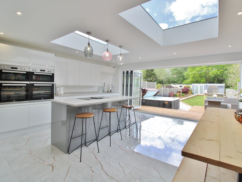 4 bed terraced house for sale in Longfield Avenue, Fareham PO14 Zoopla