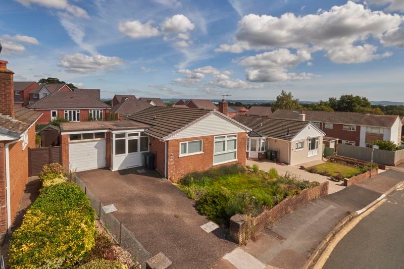3 bed detached bungalow for sale in Parkers Cross Lane, Pinhoe, Exeter