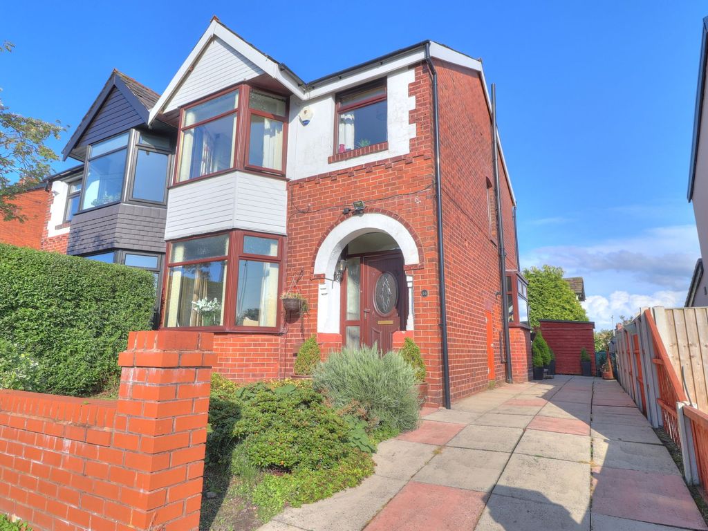 3 bed semidetached house for sale in Woodsley Road, Heaton BL1, £