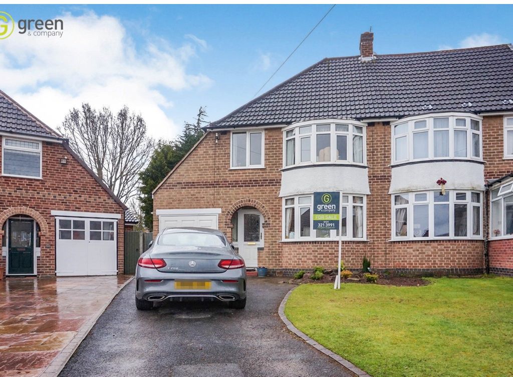 3 bed semidetached house for sale in Moss Drive, Sutton Coldfield B72