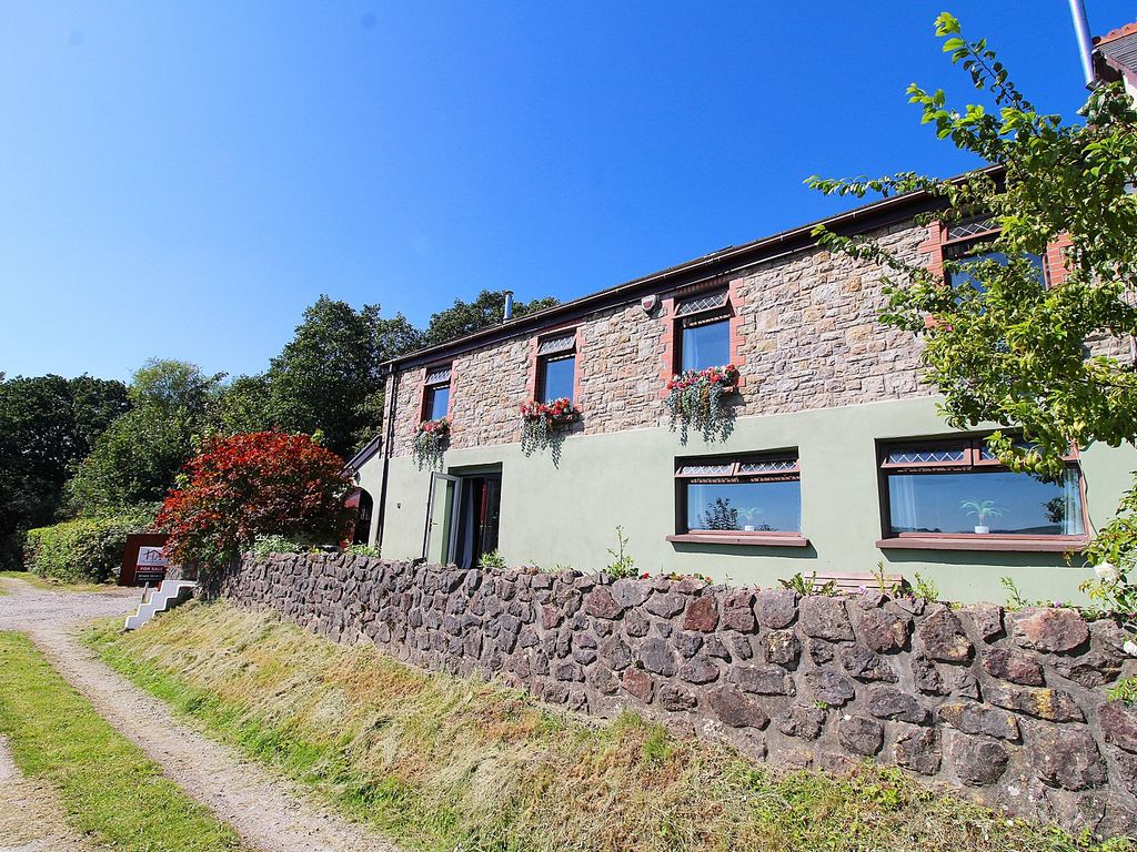 4 bed cottage for sale in Dehewydd Lane, Llantwit Fardre, Pontypridd