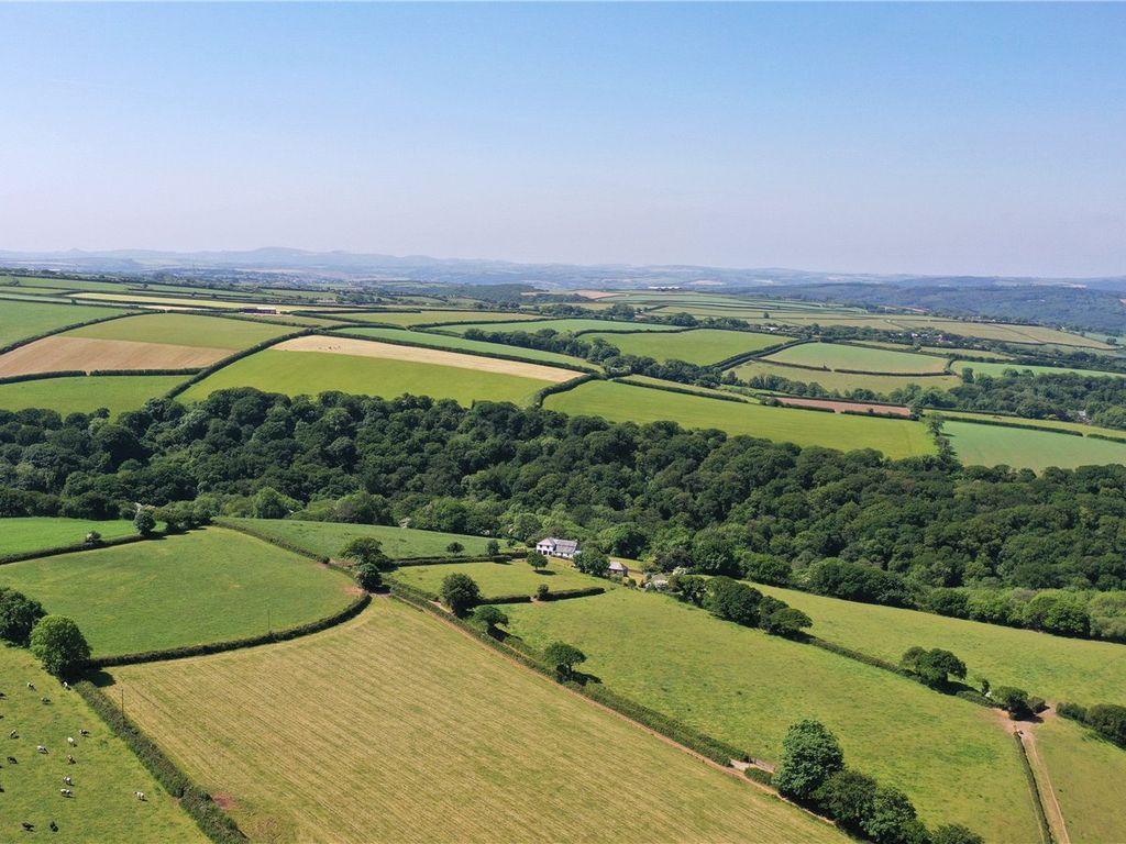 Land for sale in Bodmin, Cornwall PL30, £150,000 Zoopla