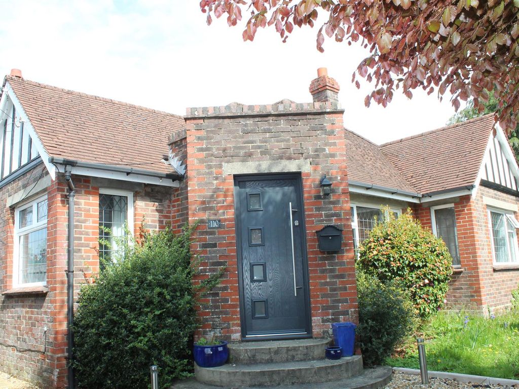 3 bed bungalow for sale in Chalvington Road, Chandler's Ford, Eastleigh SO53 Zoopla