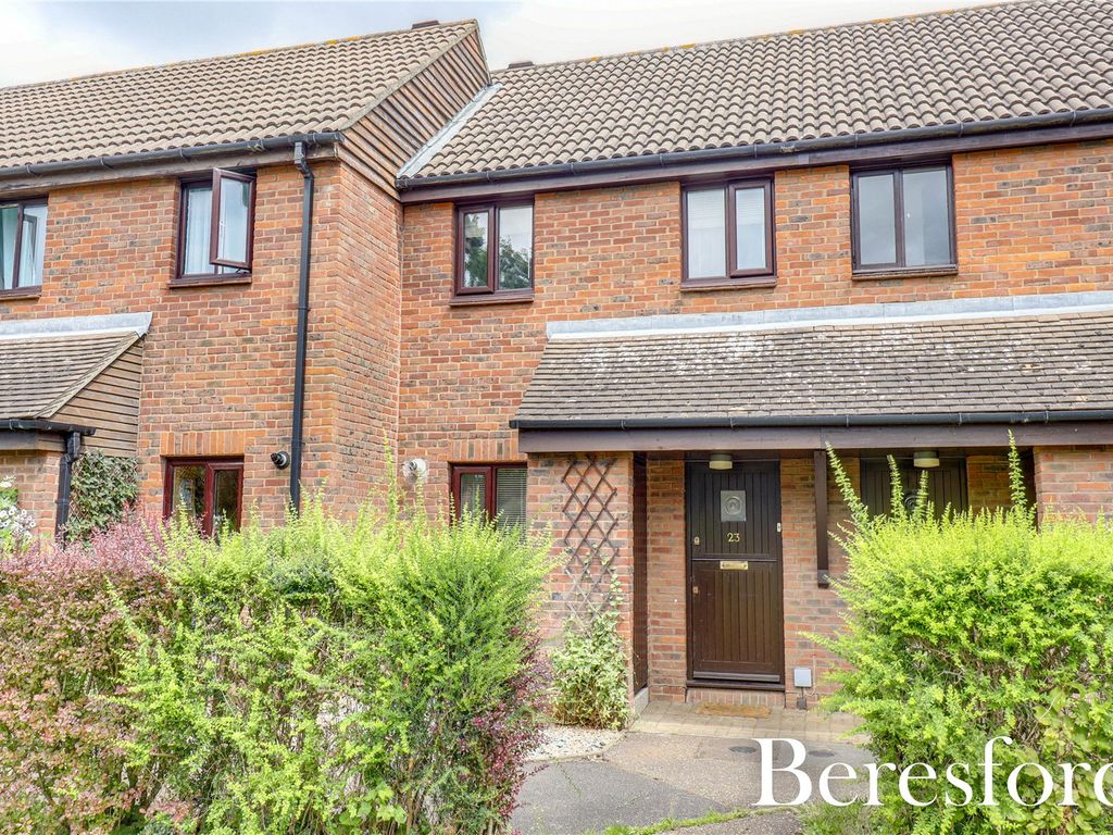 1 bed terraced house for sale in Consort Close, Warley CM14, £325,000 Zoopla