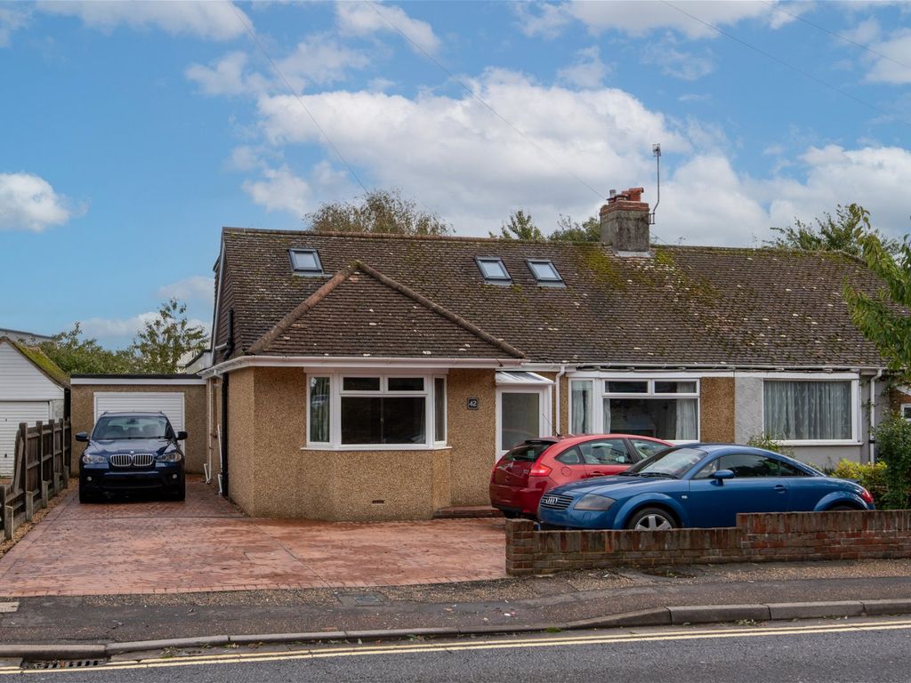 4 bed semidetached bungalow for sale in Western Road, Lancing BN15, £