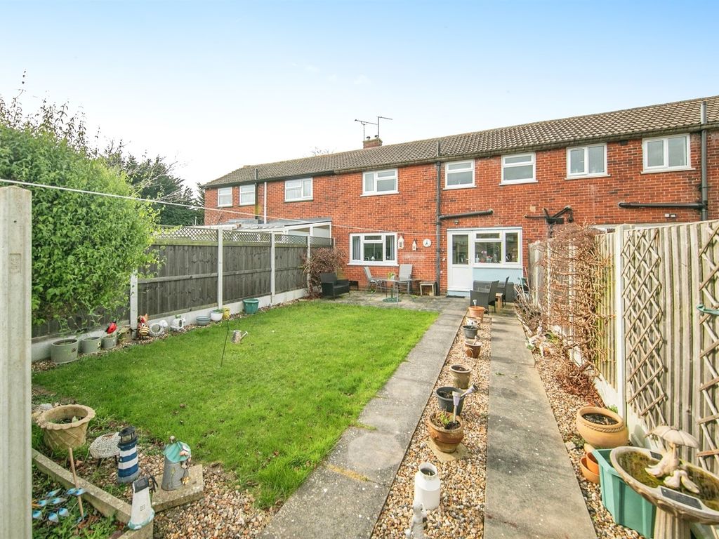 2 bed terraced house for sale in Elmwood Avenue, Colchester CO2, £