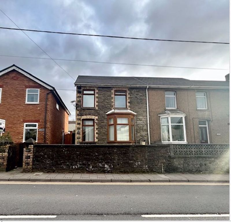 3 bed semidetached house for sale in Bridgend Road, Llanharan CF72