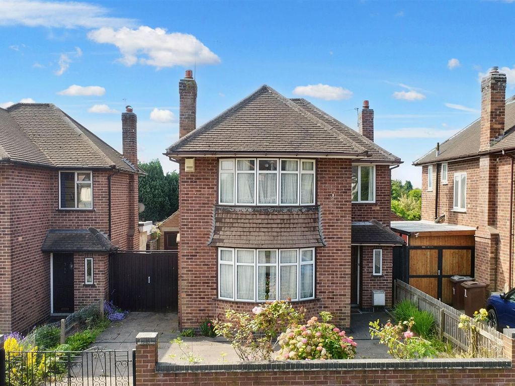 3 bed detached house for sale in Kingsbury Drive, Aspley, Nottingham