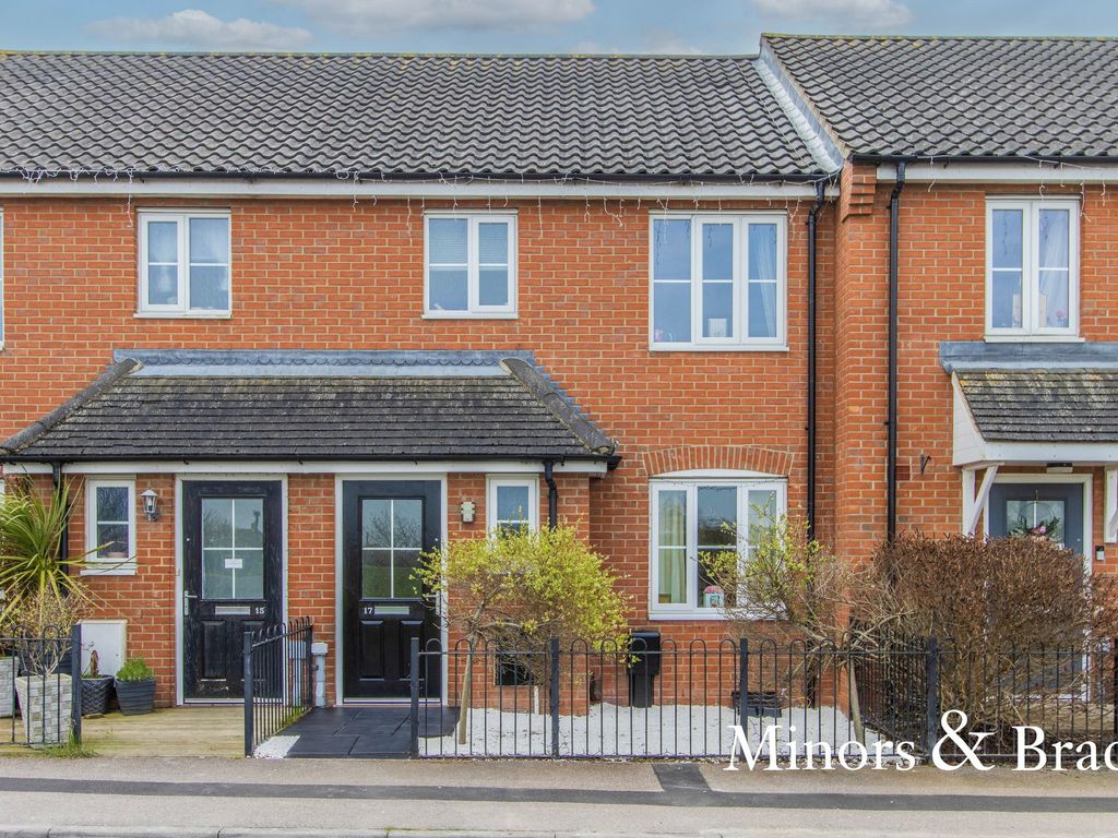 3 bed terraced house for sale in Buttermere Way, Carlton Colville NR33