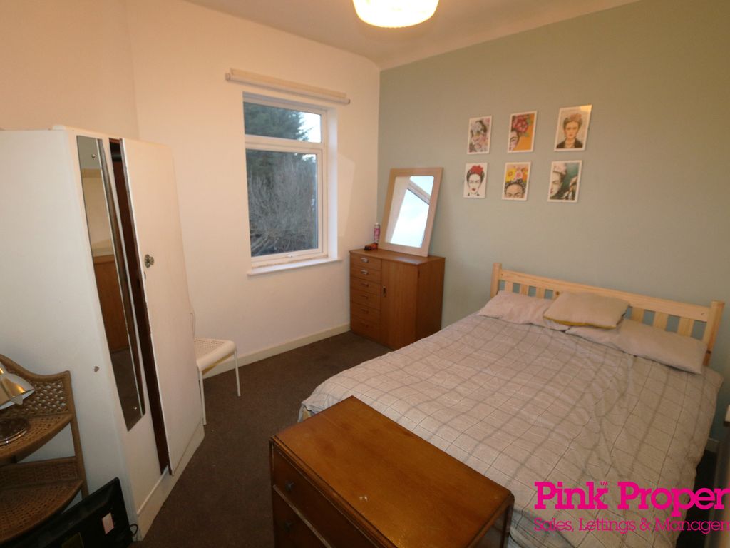 Room to rent in Glencoe Street, Hull HU3, £477 pcm Zoopla