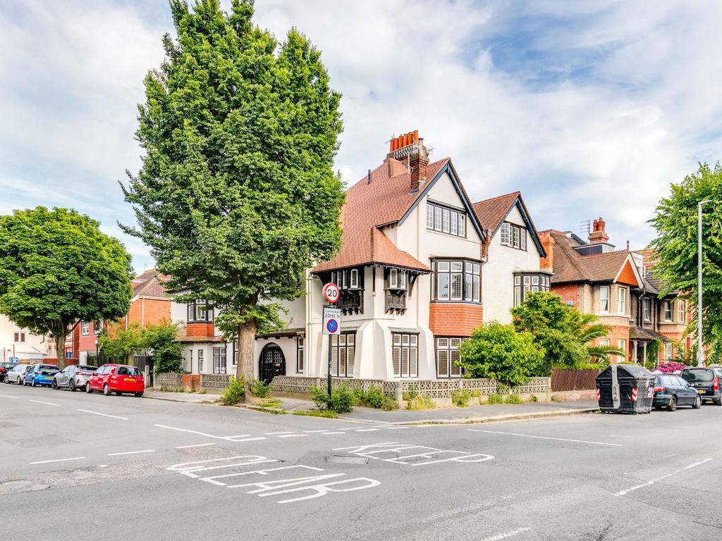 Sackville Road Hove BN3