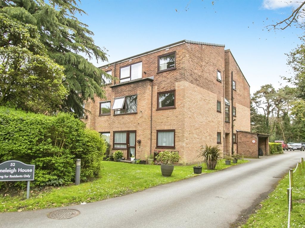 1 bed flat for sale in Wellington Road, Bournemouth BH8, £87,500 Zoopla