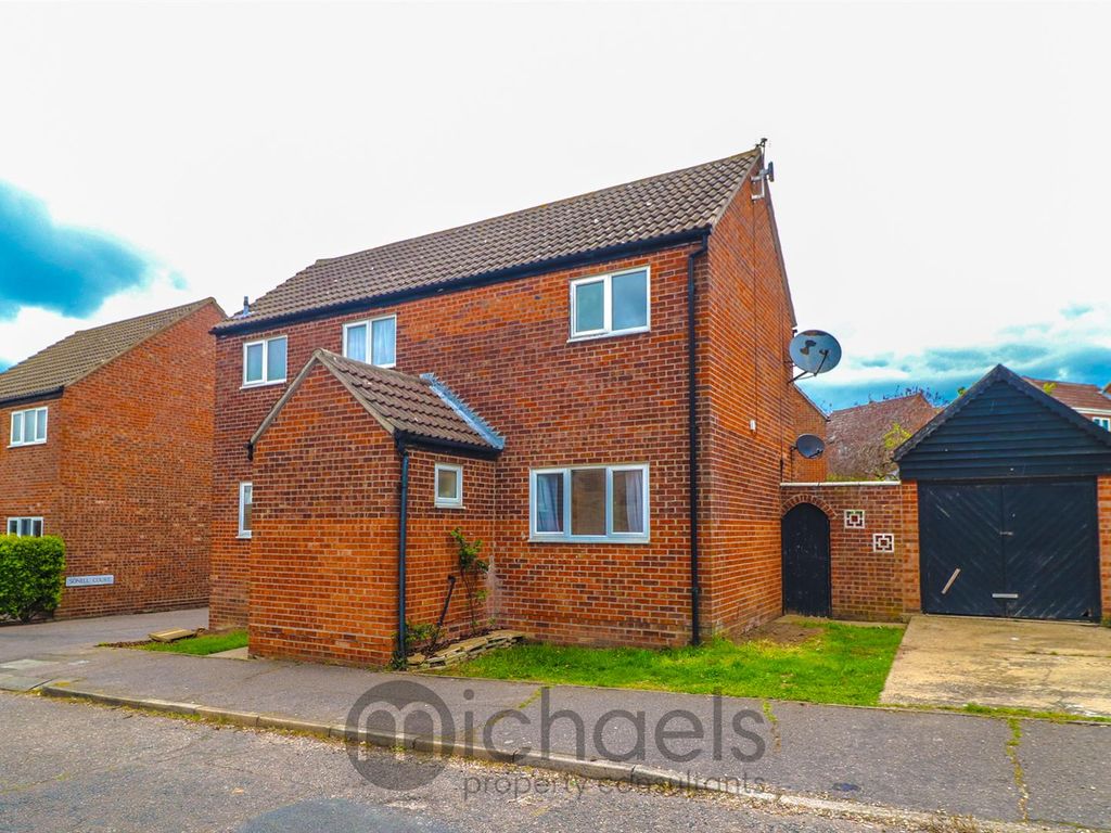3 bed detached house to rent in Chaney Road, Wivenhoe, Colchester CO7