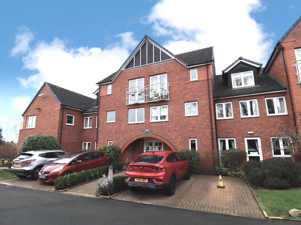 1 bed flat for sale in Wright Court, London Road, Nantwich CW5, £