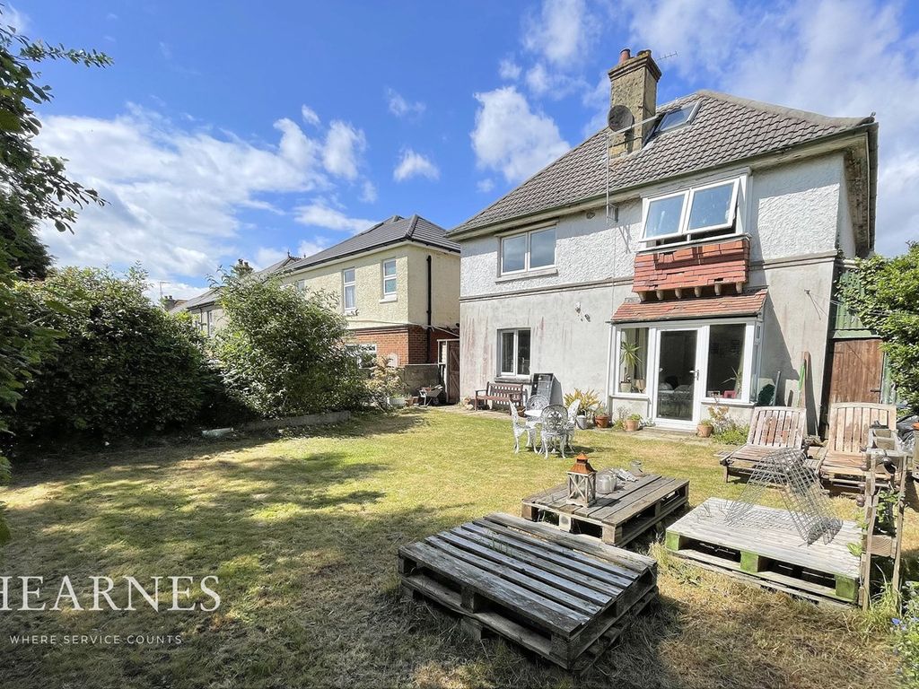 5 bed detached house for sale in Fitzharris Avenue, Bournemouth BH9 Zoopla