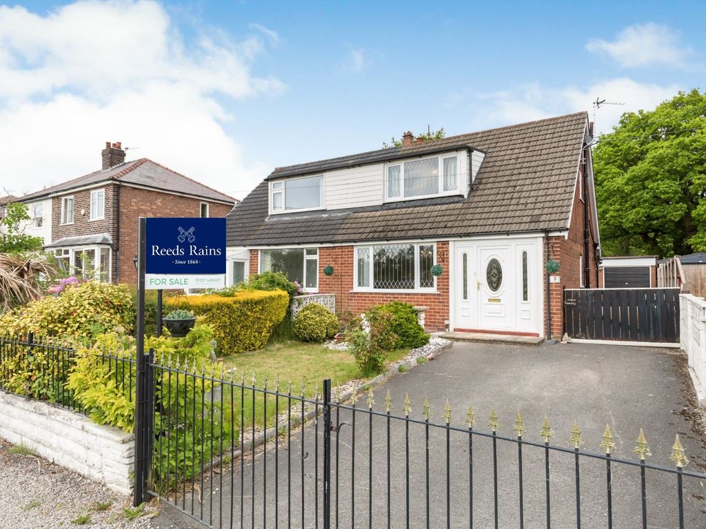 2 bed semidetached house for sale in Highgrove Avenue, Charnock