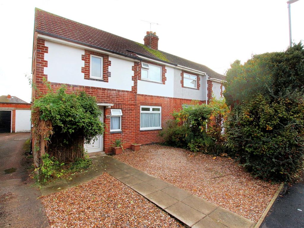 Dunstall Avenue, Leicester LE3  