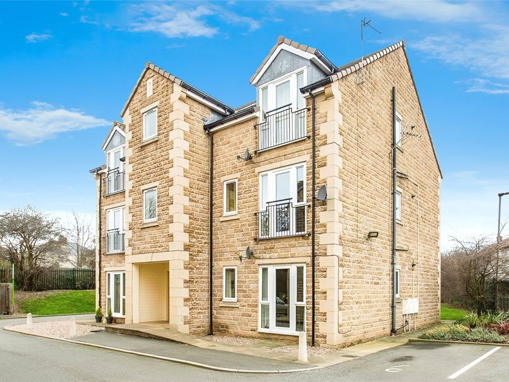 2 bed flat to rent in Oaken Royd Croft, Elsecar, Barnsley, South