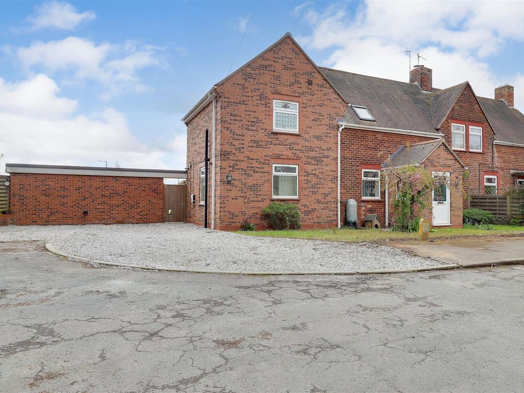 3 bed semidetached house for sale in Melton Fields, Melton, North Ferriby HU14 Zoopla