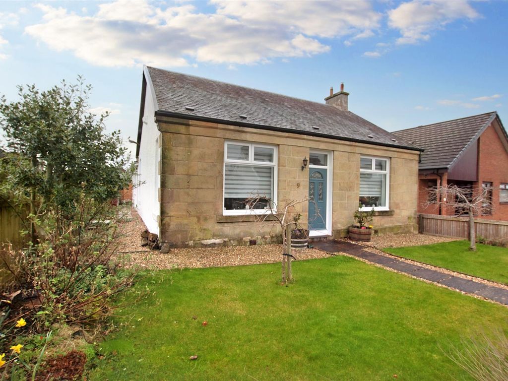 3 bed detached bungalow for sale in Milton Street, Carluke ML8, £